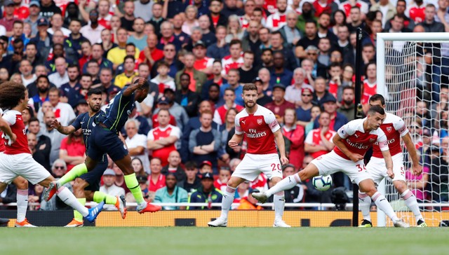 Kết quả Arsenal vs Man City (FT: 0-2): Sterling và Bernardo Silva lập công